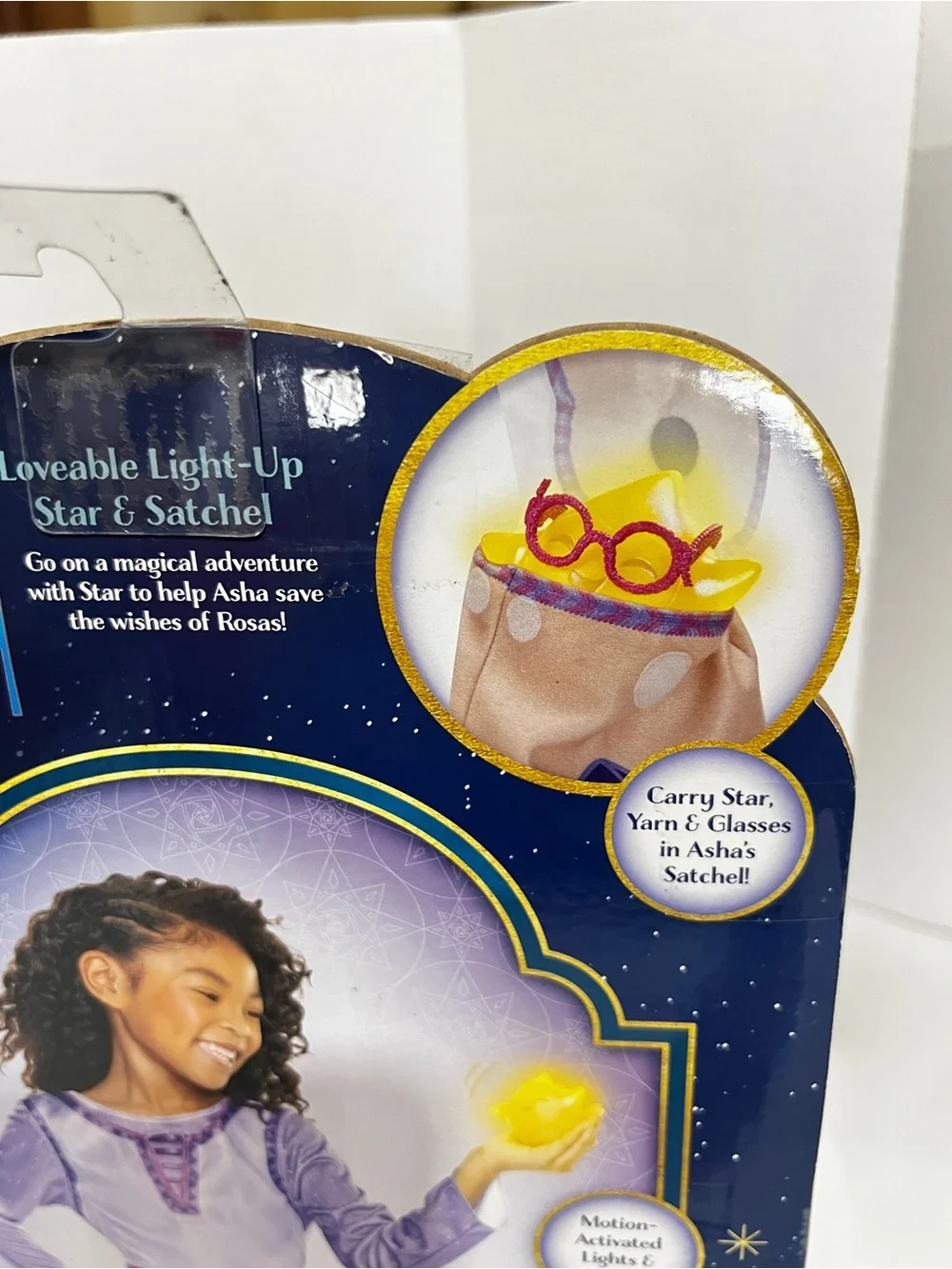 Disney WISH Loveable light-Up Interactive Role Play Star & Satchel Toy 3+ Years